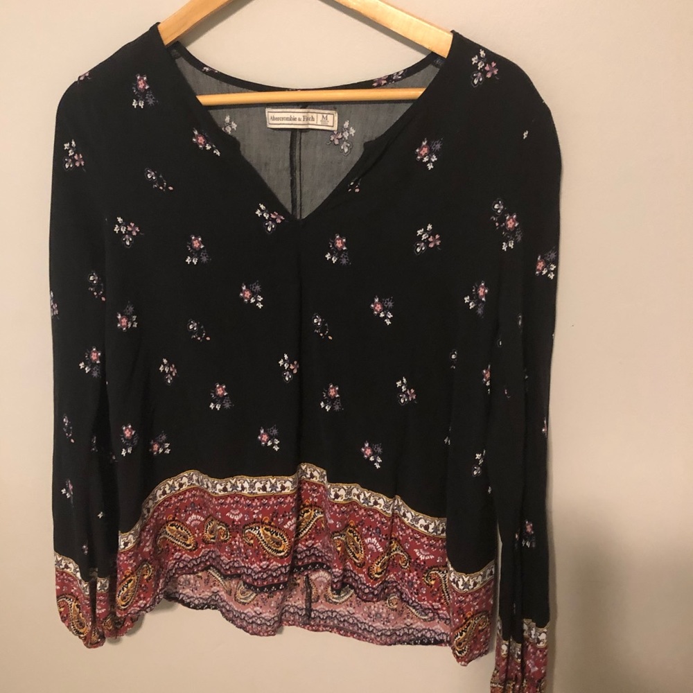 Abercrombie & Fitch Black Flower Top